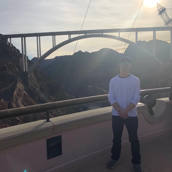 Meet your Posher, Josh - Picture 4 of 8